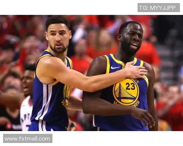 2014年NBA总决赛勇士队与热火队的巅峰对决回顾与精彩瞬间分析