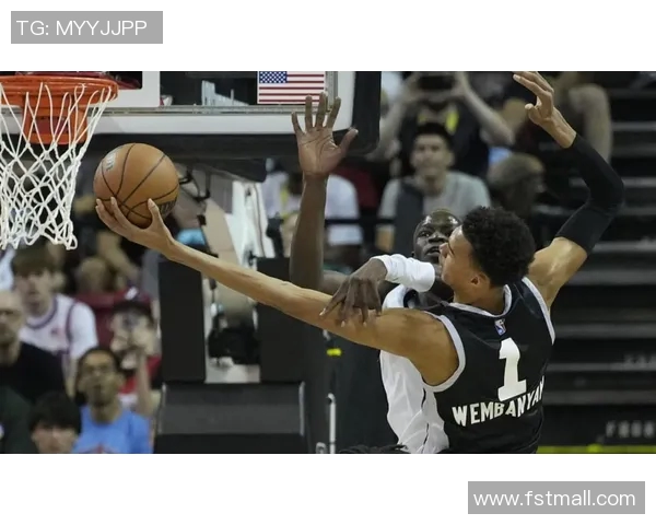 热火新赛季签下实力内线，提升球队实力