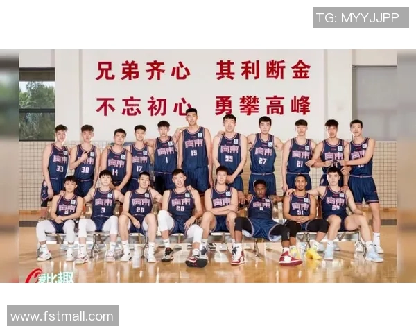 辽宁男篮大胜广东宏远,晋级总决赛