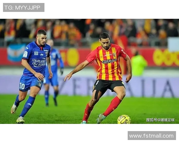 西布罗姆与诺丁汉激战正酣比赛直播全程精彩回顾与分析