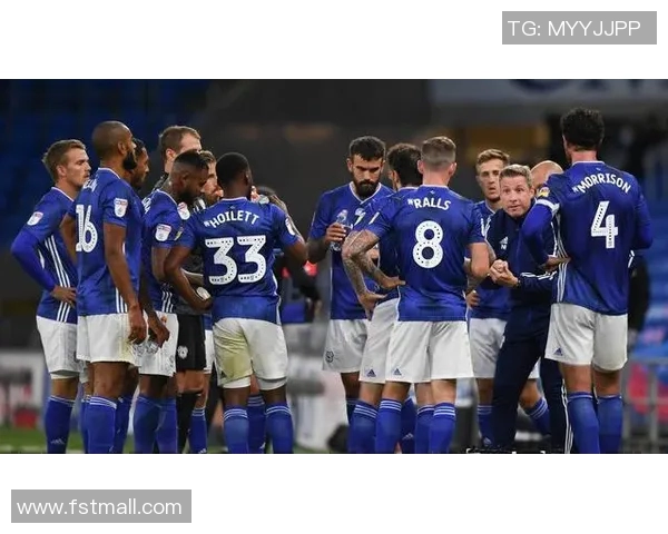 美职足精彩对决芝加哥火焰迎战温哥华白帽全力争胜 美职足精彩对决芝加哥火焰迎战温哥华白帽全力争胜